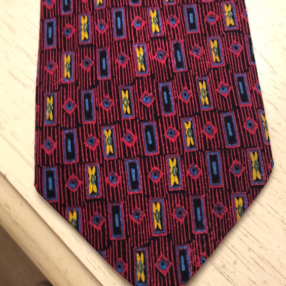 Brioni Tie/ Red Multi Print - Picture 3 of 6
